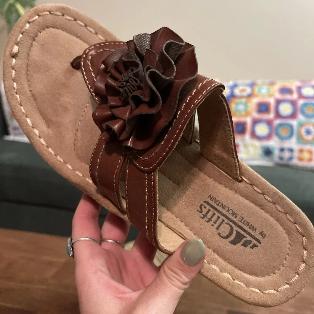 Cliffs by White Mountain Brown Floral Slide Sandals Womens 8 Casual Boho Leather